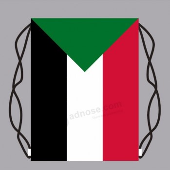 Sac à dos à cordon de serrage de drapeau du Soudan en polyester de vente chaude pour la promotion