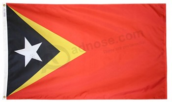 fabrikanten aangepaste hoge kwaliteit Oost-Timor vlag - buiten