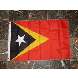 2x3 Timor Leste drapeau 2'x3' maison bannière en laiton œillets couleur vive et résistant à la décoloration UV toile en-tête et matériau polyester