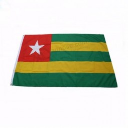 Impresión personalizada de tela de poliéster de 3 * 5 pies bandera de togo bandera nacional de diferentes países