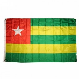 Bandera de país de togo de poliéster de 3 * 5 pies de la mejor calidad con dos ojales