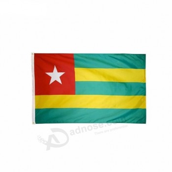 Bandiera nazionale del paese togo su ordine a buon mercato di vendita calda