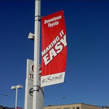Außenfliegen Toyota Rechteck Banner für Werbung