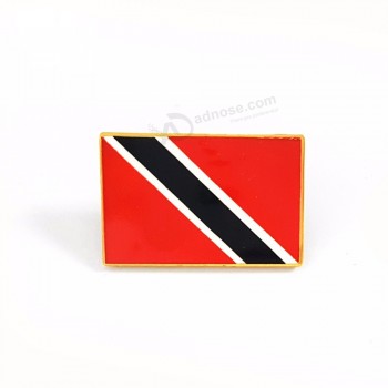 Fabricante de alta qualidade Die casting trinidad e tobago bandeiras do país para o vestido em relevo broches de lapela