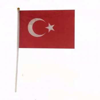 トルコ手旗プロモーショントルコ手持ちのポール付きフラグ