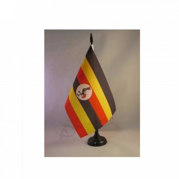 Buena calidad poliéster uganda país mesa bandera bandera de escritorio para la reunión