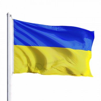 Personnalisé en vrac pas cher polyester Ukraine pays drapeau bannière 3X5