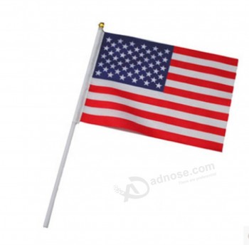 États-Unis publicité carnaval événement promotionnel main tenu mini drapeau américain