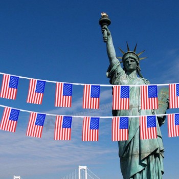 Bannière de drapeaux suspendus en polyester personnalisé aux États-Unis