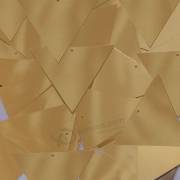 paillettes paillettes 40 millimetri in oro metallizzato couture. fatto in Cina.