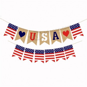 Festa dell'indipendenza USA bandiera a stelle e strisce e banner decorativo per eventi patriottici
