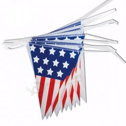 amerikanische nationale Dreieckflaggenflagge alles Landesflaggenwimpel USA-Sterne und Stipesschnur kennzeichnet Fahne