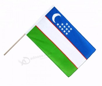 Fabriqué en Chine haut niveau toutes les tailles Kirghizistan main bâton drapeau