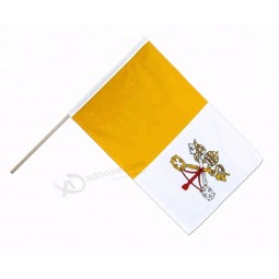 benutzerdefinierte 14 * 21cm Polyester Vatikanstadt Flagge Hand Flagge