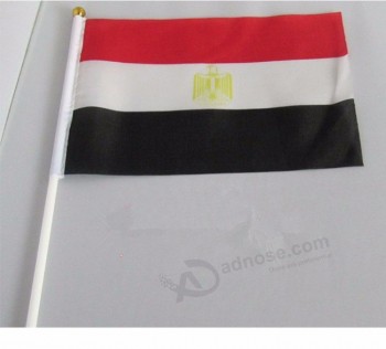 Entwerfen Sie Ihre eigene Segelflagge für den Jemen