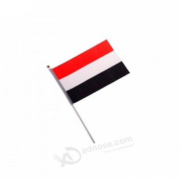 Drapeau à main du Yémen en polyester imprimé de haute qualité
