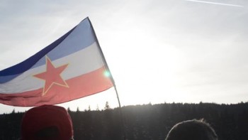 Drapeau de la Yougoslavie en gros direct sur mesure