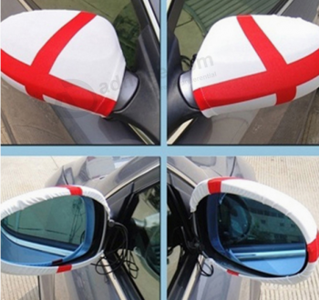 Vista posterior de las banderas del coche cubierta del espejo retrovisor del coche tapa de la bandera manual