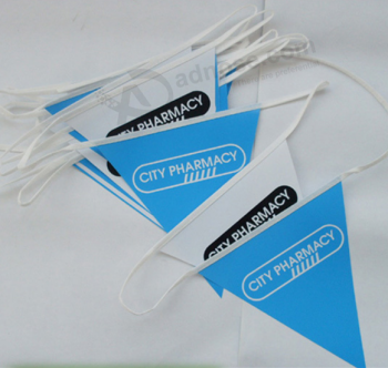carta impressa bandeira de cordas de flâmula de plástico, pendurado triângulo bandeira de estamenha