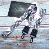 Individueller, personalisierter Lanyard-Druck im Siebdruckverfahren mit Kunststoffverschluss