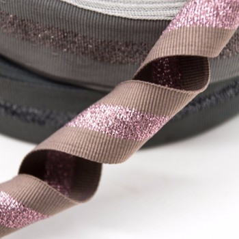China Factory billige benutzerdefinierte geflochtene Farbe Gurtband für Kleidung