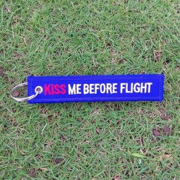 Blau küssen Sie mich vor Flug keychain Autoschlüsselring-Gewebestickerei Schlüsselumbau