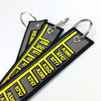 Porte-clés brodé en tissu personnalisé avec votre propre logo