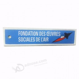 Porte-clés tissé brodé avec logo personnalisé avec porte-clés en métal