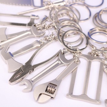 20Styles alliage de zinc clé interchangeable porte-clés de mode clé porte-clés outils de porte-clés créatifs