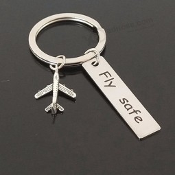 New metal keychain lettering FLY SAFE men women key ring flight attendant gift aircraft driver key chain aircraft pendant