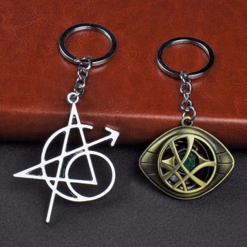 Marvel Avengers Infinity War Doctor Strange Keychain Crystal Eye of Agamotto Pendant Key Chain Keyring Car Key Holder Jewelry