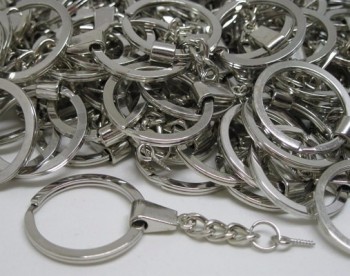 llavero de metal con anillo plano partido y cadena de metal con tornillo (krc09) llavero ecológico de alta calidad