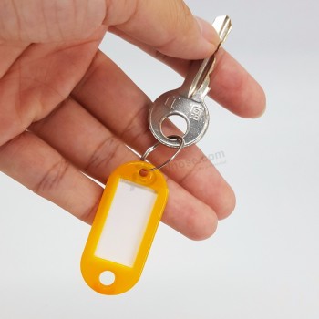 Janela de plástico barato que pendura a etiqueta do número de quarto da marca chave do keyholder etiqueta descartável da bagagem