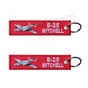 Porte-clés de broderie de logo personnalisé B-25 Porte-clés d’avion en tissu Porte-clés personnalisés de broderie d’avion