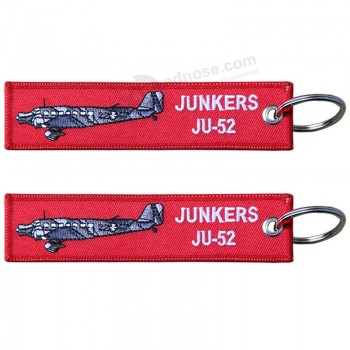 benutzerdefinierte Größe Stickerei Schlüsselanhänger Werbe Junker Ju-52 Flugzeug Stoff Stickerei personalisierte Schlüsselanhänger