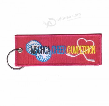 Qualidade superior símbolo chinês amor correntes de bordado chaveiros personalizados remendo barato pendurar tags tecido bordado personalizado chaveiro