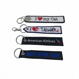 groothandel mode op maat gepersonaliseerd borduurwerk / bedrukte gepersonaliseerde sleutelhangers met logo op maat