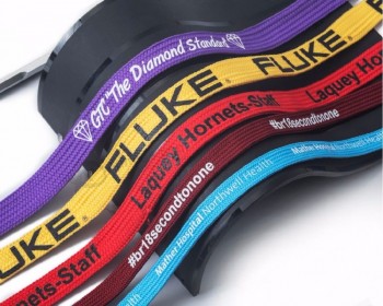 Pas de MOQ Sangle de cou Landyard pour les clés Tube personnalisé Matériau ID holder