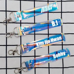 メンバー名レーザーmuticolor透明キーホルダーファッションストラップ