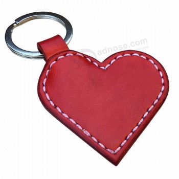 Porte-clés en cuir coeur avec logo
