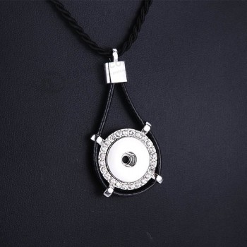 18mm Snap Pendentif Long Collier longe Snap Collier pour femmes