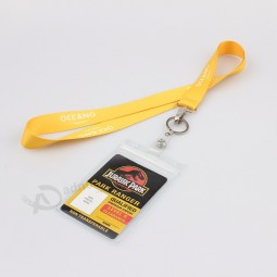 2019 New design customized available plastic retractable id badge holder with lanyard/reel badge