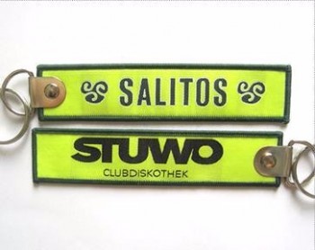 Gewebte Schlüsselanhänger mit individuellem Logo für Kleidungsstücke mit Metallring