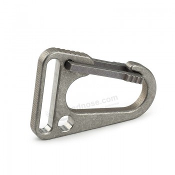 titanium alloy keychain outdoor tools lock The hook buckle wholesale