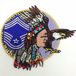 Militar 100% crânio bordado lantejoulas adesivo patch mais recente ferro em remendos