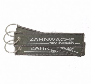 Tissé brodé Tag Porte-clés promotionnels Broderie Textile Patch Pas cher Voiture Logo Porte-clés