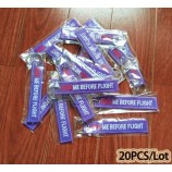 20pcs / lot kiss ME飞行前刺绣钥匙扣女士包包挂件男士金属钥匙圈汽车行李箱航空礼品