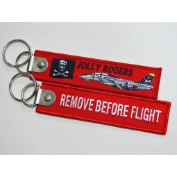 Jolly Rogers enlever avant le vol tissu rouge brodé porte-clés porte-clés Aviation Collection Tags anneaux bagages signes