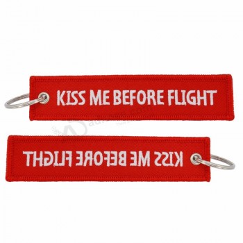 Qiyufang Nouveau 1piece KeyChain KISS ME BEFORE FLIGHT CREW Porte-clés brodés Cadeau Aviation Femme porte-clés Hommes Porte-clés