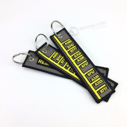 hoogwaardig gepersonaliseerd dubbelzijdig stoffen borduurwerk Sleutelhanger met sleutelhangers
